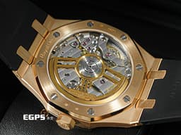 Audemars Piguet 愛彼 AP錶 Royal Oak 皇家橡樹 15500OR.OO.D002CR.01 <font color="#ec8e22">玫瑰金材質</font> 搭配Rubber B橡膠錶帶 15500 OR 經典黑色格紋面盤 大三針 <font color="#FF0000">2021年保卡 </font> 自動上鍊 41mm