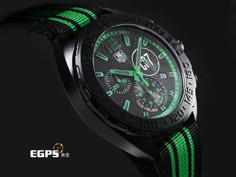 TAG HEUER 泰格豪雅 F1系列 Formula 1 CAZ1113.FC8189 黑色PVD不鏽鋼材質 黑色格紋面盤搭配綠色指針、時標、刻度 1/10秒計時功能 2026年保卡 石英機芯 42mm