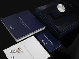 PIAGET 伯爵 LIMELIGHT G0A32099 18K白金材質 <font color="#05f0f0">可旋轉原廠鑲嵌36顆鑽石錶圈(約1.1克拉) 原廠鑲嵌20顆鑽石12、6時標(約0.03克拉)</font> <font color="#ff0000">新錶訂價:約1,093,000元</font> 石英機芯 40x31mm