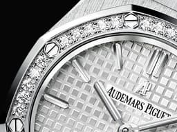 Audemars Piguet AP 愛彼 Royal Oak 67651ST.ZZ.1261ST.01 原鑲鑽錶 精鋼材質 白色格紋面 石英女妝腕錶 33mm