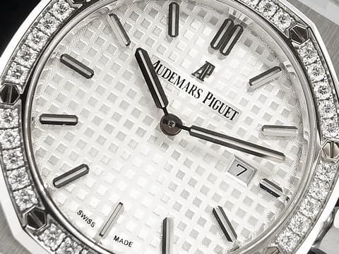 Audemars Piguet AP 愛彼 Royal Oak 67651ST.ZZ.1261ST.01 原鑲鑽錶 精鋼材質 白色格紋面 石英女妝腕錶 33mm
