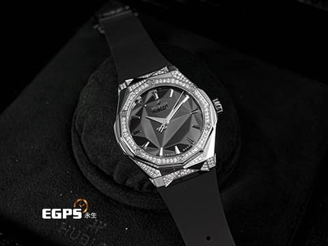 HUBLOT 宇舶 Classic Fusion 經典融合 ORLINSKI 聯名款 550.NS.1800.RX.1804.ORL19 原廠鑲鑽 黑色切面立體錶盤 鈦金屬+不鏽鋼材質 2025年保單 自動上鍊 40mm