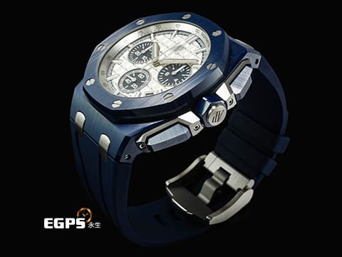 Audemars Piguet AP錶 愛彼 Royal Oak Offshore 皇家橡樹離岸型 飛返計時碼錶 26420CD.OO.A029VE.01 深藍色「雲夜藍50」陶瓷材質 米色「Méga Tapisserie」超大型格紋裝飾錶面 2026年保卡 兩款風格橡膠錶帶 新式快拆功能 僅試戴近新品 自動上鏈 43mm
