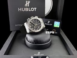 HUBLOT 宇舶 Classic Fusion 經典融合 系列 525.NX.0170.LR1 <font color="#05f0f0">鈦金屬材質 鏤空面盤</font> <font color="#FF0000">2019年保卡 台灣公司貨</font> 自動上鍊 42mm
