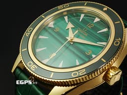OMEGA 歐米茄 Seamaster 海馬系列 海馬300 234.63.41.21.99.001<span style="font-size: 10pt;"> 18K黃金材質 23463412199001 <font color="#35fd5d">孔雀石 深綠色面盤 綠金色奢華搭配</font> </span><font color="#FF0000" style="font-size: 10pt;">2023年保卡 台灣公司貨 </font><span style="font-size: 10pt;">自動上鍊 41mm</span>