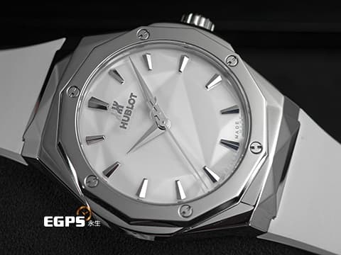 HUBLOT 宇舶 Classic Fusion 經典融合 ORLINSKI 聯名款 550.NS.2200.RW.ORL20 鈦金屬+不鏽鋼 3D立體切面錶殼、白色面盤 呈現鑽石般折射光澤 大三針 2025年保單 自動上鍊 40mm