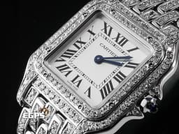 CARTIER 卡地亞 Santos de Cartier 山度士 WSPN0006 小型 不鏽鋼材質 <font color="#05f0f0">精鑲錶殼、錶圈、錶帶</font> <font color="#ff0000">2023年保卡</font> 石英機芯 27x37mm