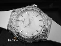 HUBLOT 宇舶 Classic Fusion 經典融合 ORLINSKI 聯名款 550.NS.2200.RW.1604.ORL20 <font color="#cfcfcf">原廠鑲鑽 白色切面立體錶盤</font><font color="#ff0000"> </font>鈦金屬+不鏽鋼材質 <font color="#ff0000">2025年保單</font> 自動上鍊 40mm