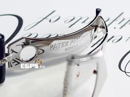 Patek Philippe PP 百達翡麗 5130G-019 18K白金材質 <font color="#05f0f0">銀白色放射狀雕紋面 世界時間 日夜顯示 </font><font color="#FF0000">絕版日內瓦印記</font> 自動上鍊 39.5mm