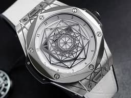 HUBLOT 宇舶 Big Bang Unico Sang Bleu 大爆炸 5級鈦金屬材質 415.NX.2027.VR.MXM18 <font color="#FF0000">刺青藝術家 Maxime Büchi聯名款 幾何圖形指針 全球限量200只</font> 自動上鍊 45mm
