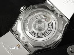 HUBLOT 宇舶 Classic Fusion 經典融合 ORLINSKI 聯名款 550.NS.2200.RW.1604.ORL20 <font color="#cfcfcf">原廠鑲鑽 白色切面立體錶盤</font><font color="#ff0000"> </font>鈦金屬+不鏽鋼材質 <font color="#ff0000">2025年保單</font> 自動上鍊 40mm