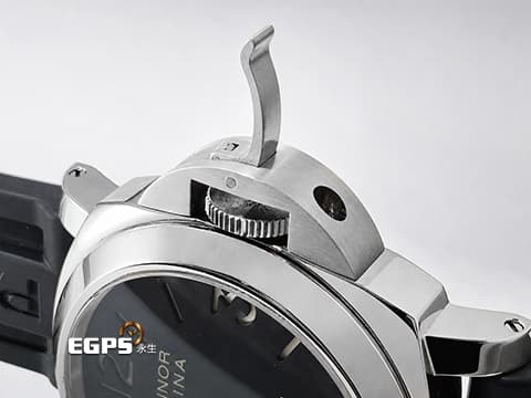 PANERAI 沛納海 Luminor Marina PAM111 小秒針 不鏽鋼 夜光黑色三明治面盤 PAM00111 最能代表小沛的經典款式 手上鍊 44mm