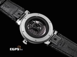LOUIS VUITTON 路易威登 LV Tambour Diver QA140 不鏽鋼材質 <font color="#05f0f0">LV圖樣紋路面盤</font> <font color="#ff0000">2022年保卡 台灣公司貨</font> 自動上鏈 41mm