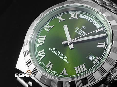 TUDOR 帝舵 Royal 皇家系列 2840D1A0-0003 最新 太陽放射紋綠色面盤 坑紋外圈 不鏽鋼材質 星期、日期顯示窗 2026年新式保卡 自動上鍊 34mm