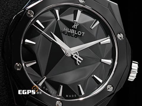 HUBLOT 宇舶 Classic Fusion 經典融合系列 ORLINSKI 聯名錶款 550.CS.1800.RX.ORL21 黑陶瓷材質 3D立體切面錶殼 黑色面盤 2025年保單 自動上鍊 40mm