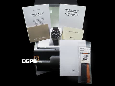 IWC 萬國 Schaffhausen Mark XVIII 馬克十八 飛行員 IW327001 經典款 防磁軟鐵內殼抗干擾提升精確度 自動上鍊 40mm