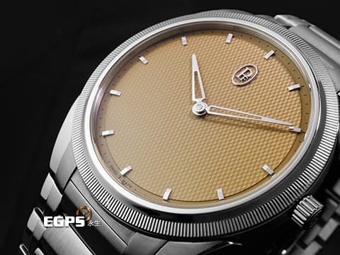 PARMIGIANI FLEURIER 帕瑪強尼 TONDA PF Rattrapante PFC914-1020021 不鏽鋼材質 奶茶色「格狀大麥粒」璣鏤飾紋面盤 微型擺陀腕錶 2024年保卡 新錶訂價:852,800元 自動上鏈 40mm