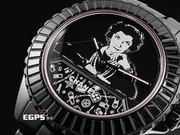 CHANEL 香奈兒 MADEMOISELLE J12 BLUSH CALIBER H10313 <font color="#05f0f0">香奈兒女士面盤 黑色漆面搭配粉紅彩妝品圖騰轉盤(每五分鐘轉一圈,巧妙的展示妝品圖案)</font> <font color="#05f0f0">錶冠鑲嵌約0.16克拉鑽石</font> <font color="#ff0000">2025年保卡 限量款</font> 自動上鏈 33mm