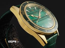 OMEGA 歐米茄 Seamaster 海馬系列 海馬300 234.63.41.21.99.001<span style="font-size: 10pt;"> 18K黃金材質 23463412199001 <font color="#35fd5d">孔雀石 深綠色面盤 綠金色奢華搭配</font> </span><font color="#FF0000" style="font-size: 10pt;">2023年保卡 台灣公司貨 </font><span style="font-size: 10pt;">自動上鍊 41mm</span>