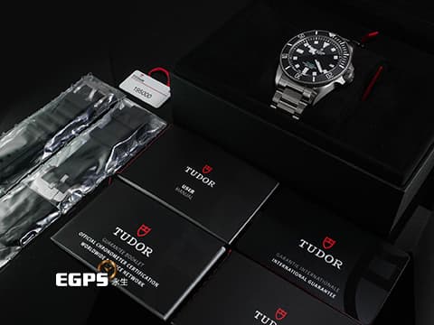 TUDOR 帝舵 Pelagos Ultra 2543c1a7nu-0001 水鬼 2025年新款 鈦金屬材質 1000米防水功能 快速調節「T-fit」折疊扣 2025年保卡 潛水錶 自動上鍊 43mm