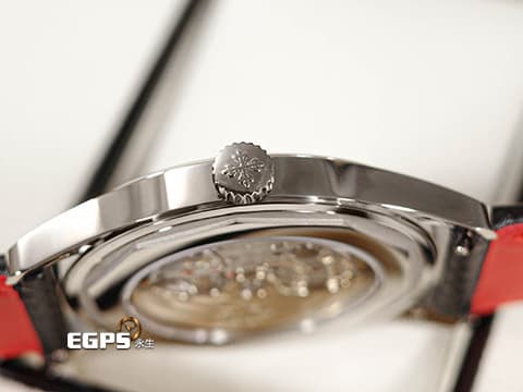 PATEK PHILIPPE 百達翡麗 PP錶 Calatrava2025/ 6007G-011 烏木黑色 中央「碳纖維」浮雕圖案面盤 6007 G 大三針 紅色秒針、三角形刻度與格狀刻度 18K白金材質 2025年保單 自動上鍊 40mm