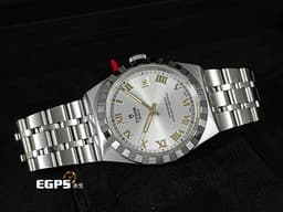 TUDOR 帝舵 Royal 皇家系列 2836C1A0 <font color="#d1cccc">銀色面盤搭配</font><font color="#e8d44f">金色立體羅馬數字時標</font><font color="#FFA488"> </font>不鏽鋼 大三針<font color="#FFA488"> </font>切割坑紋外圈 <font color="#ff0000">自製機芯搭配可微調摺疊扣 </font><font color="#FF0000">2026年保卡</font> 自動上鍊 36mm