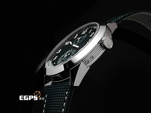 Patek philippe 百達翡麗 Calatrava Annual Calendar Travel Time 複雜功能時計 5328G-001 18K白金材質 藍色不規則紋理面盤 192小時動力儲存顯示 巴黎釘紋飾錶殼 2026年保單 手動上鍊 41 mm