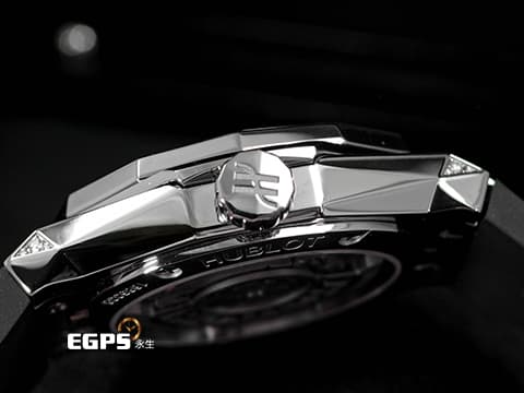 HUBLOT 宇舶 Classic Fusion 經典融合 ORLINSKI 聯名款 550.NS.1800.RX.1804.ORL19 原廠鑲鑽 黑色切面立體錶盤 鈦金屬+不鏽鋼材質 2025年保單 自動上鍊 40mm