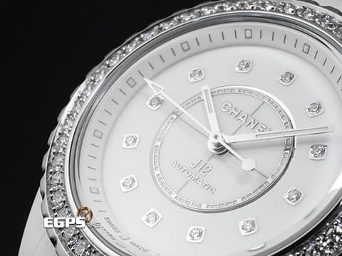 CHANEL 香奈兒 J12 H10473 白色高科技陶瓷材質 原廠鑲嵌12顆鑽石時標(0.06克拉) 46顆鑽石錶圈(1.21克拉) 2025年保卡 專利不鏽鋼蝴蝶扣 自動上鍊 33mm