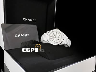 CHANEL 香奈兒 J12 White Ceramic H5698 經典款 白陶瓷材質 大三針 2025年保卡 專利不鏽鋼蝴蝶扣 石英機芯 33mm