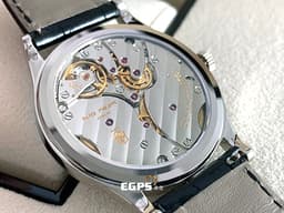 Patek philippe 百達翡麗 PP錶 Calatrava系列 6119G-001 <font color="#05f0f0">炭灰色垂直緞紋面 巴黎釘紋雕飾錶圈 小秒針</font> 18K白金材質 6119 <font color="#FF0000">2025年保單 </font> 手上鍊 39mm