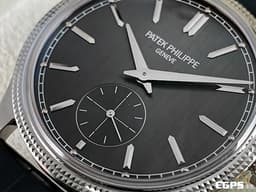 Patek philippe 百達翡麗 PP錶 Calatrava系列 6119G-001 <font color="#05f0f0">炭灰色垂直緞紋面 巴黎釘紋雕飾錶圈 小秒針</font> 18K白金材質 6119 <font color="#FF0000">2025年保單 </font> 手上鍊 39mm