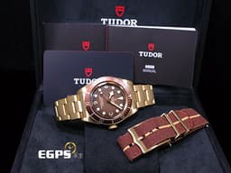 TUDOR 帝舵 Black Bay 58 Bronze 碧灣 Fifty-Eight 79012M-0001 <font color="#EA7500">BB58 青銅材質</font> 雪花針 水鬼 79012 M <font color="#FF0000">自製機芯搭配最新快速調節「T-fit」折疊扣 2025年保卡</font> 潛水錶 自動腕錶 39mm